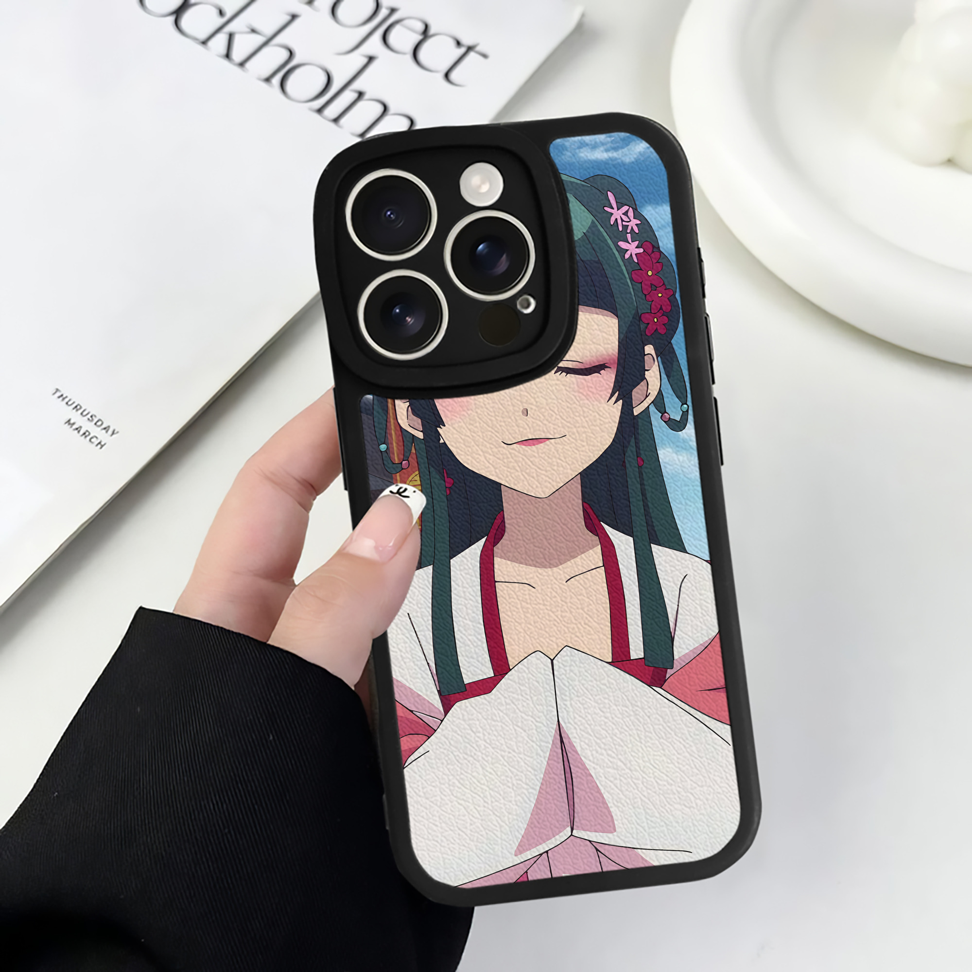 薬屋のひとりごと The Apothecary Diaries 【iPhone 16シリーズ対応】シリコンスマホケース（レザー調） 材質：シリコン